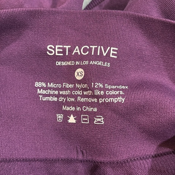 SET ACTIVE Sculptflex Seamless Leggings in Fig Purple - Picture 3 of 8